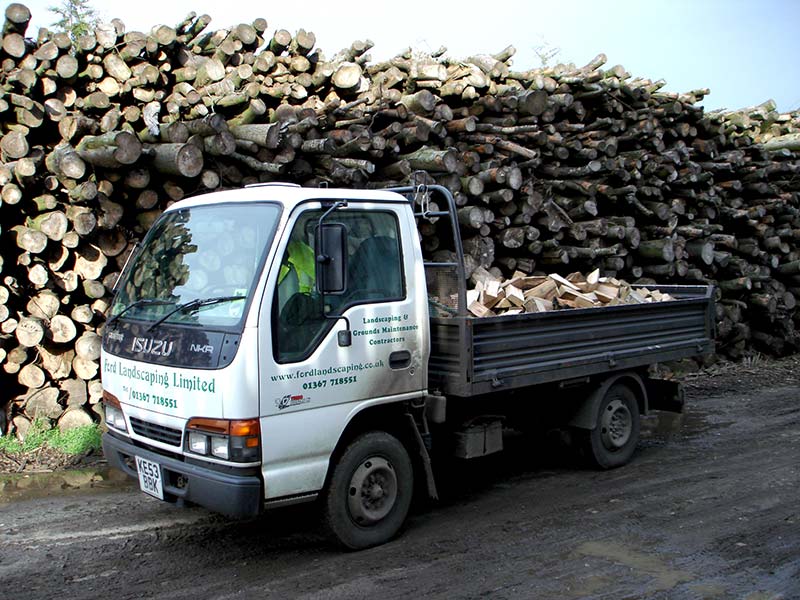 Supporting the log and firewood industry in the Oxford area