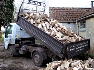 Delivering kiln dried logs didcot